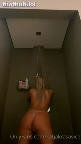 Katja Krasavice Nude shower in bathroom – Onlyfans video leaked