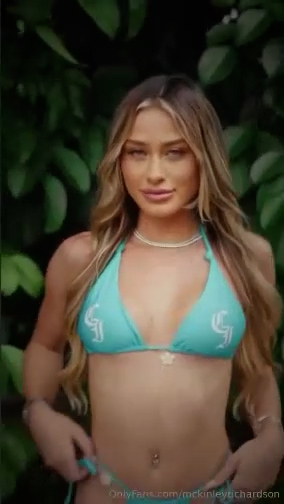Mckinley Richardson Sexy outdoor video Onlyfans leaked
