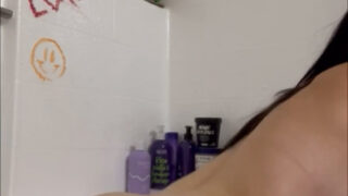 Aliyah Marie Naked in bathub – Onlyfans video NSFW